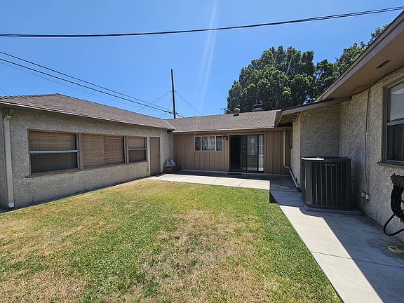 5th image of 12328 Gard Ave