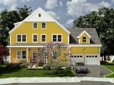 4 Kinsale Ln, Hyde Park, MA, 02136