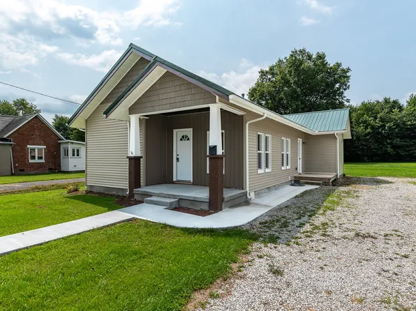 407 Moore St, Crothersville, IN 47229