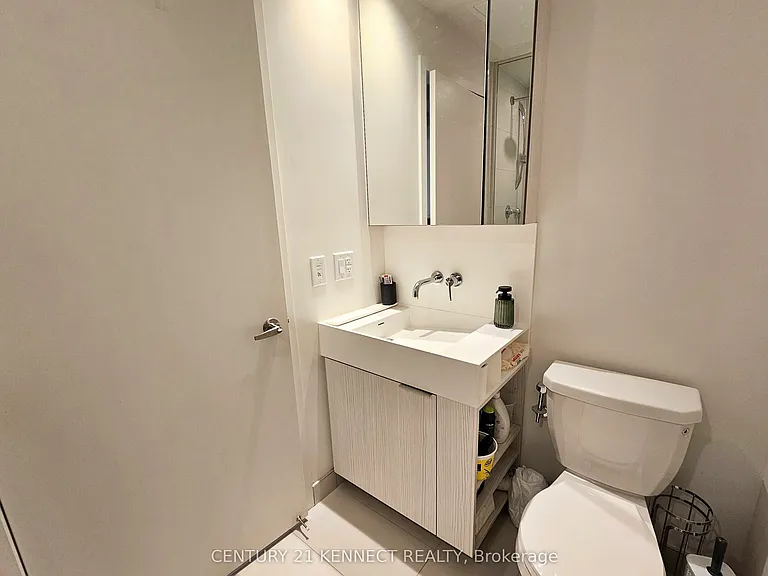 20 Richardson St #1407 — Photo 13