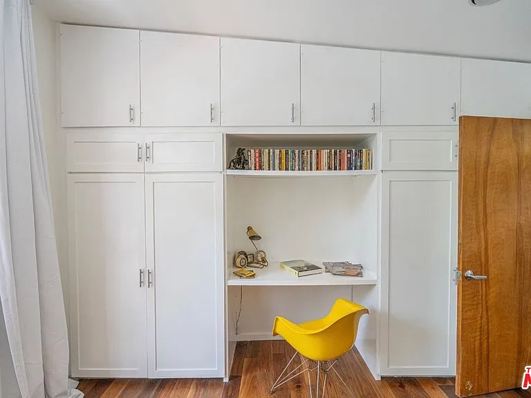 5715 Satsuma Ave — Photo 10