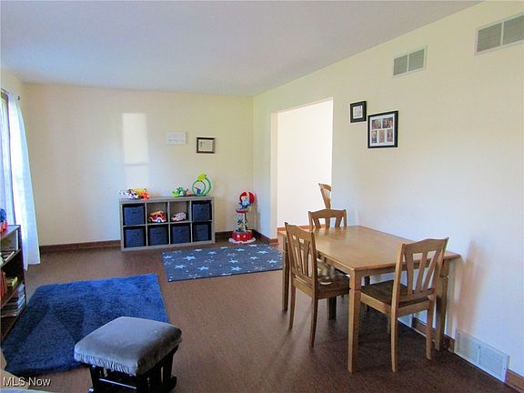 4th image of 867 Terraview Dr
