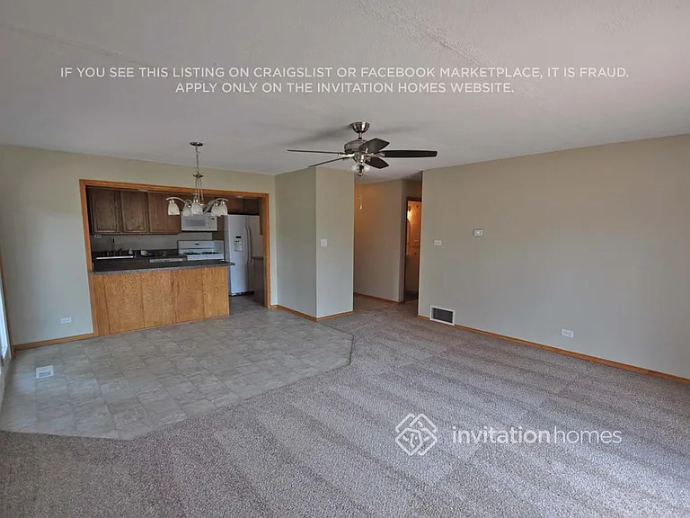 16610 Robinhood Dr — Photo 3