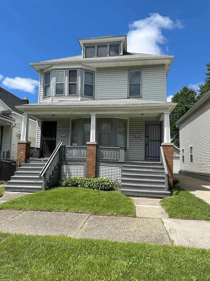 4125 Holcomb St photo 1