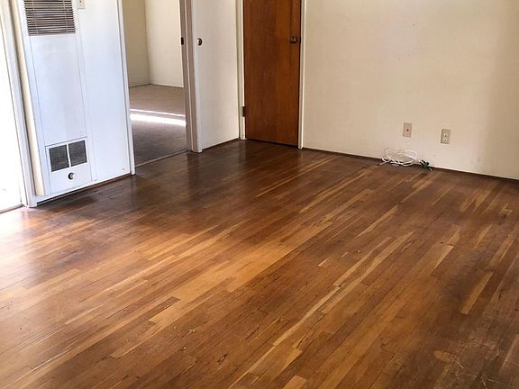 3rd image of 732 Baylor Ave