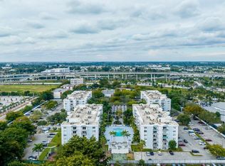 488 NW 165th Street Rd APT B116, Miami, FL 33169