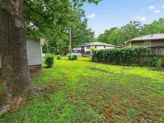 5th image of 5813 Wisteria Ct