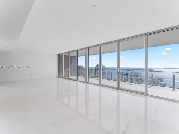300 Biscayne Boulevard Way, Miami, FL