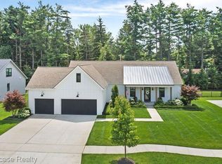 4263 Ascott Ln, Commerce Township, MI 48390
