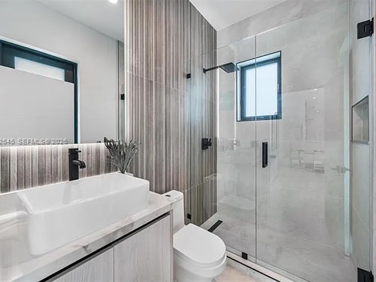 2937 SW 21st St #Townhouse 1 — Photo 13