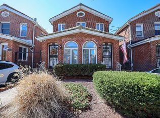 44 74th St, Brooklyn, NY 11209