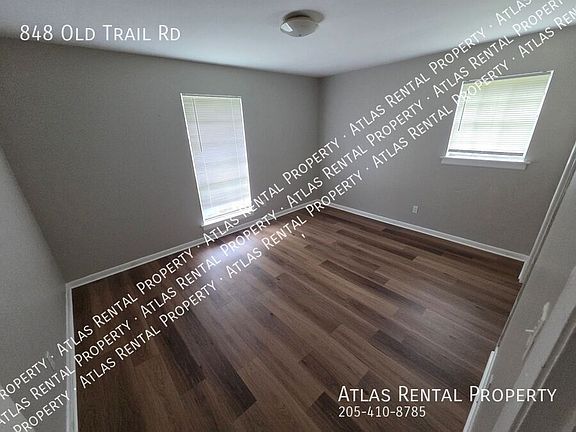 3rd image of 848 Old Trail Rd