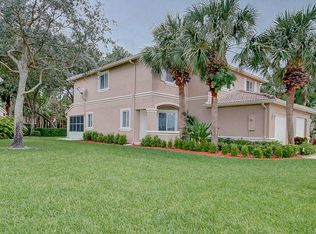 4707 Pinemore Ln, Lake Worth, FL 33463