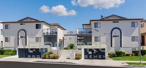 14522 Eastwood Ave #8 Photo 1