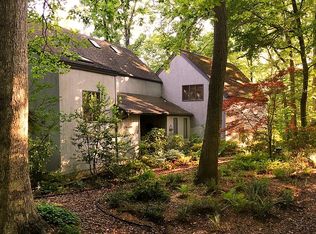 535 Powell Dr, Annapolis, MD 21401