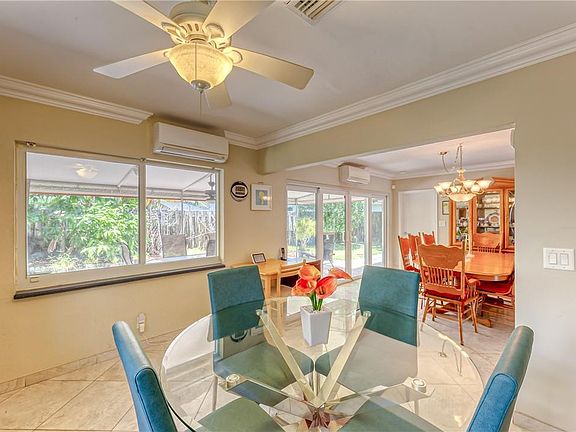 5th image of 1937 E Windward Drive