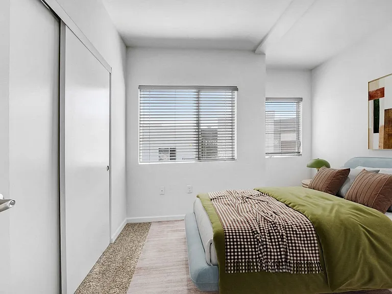 Citron Apartments — Photo 6