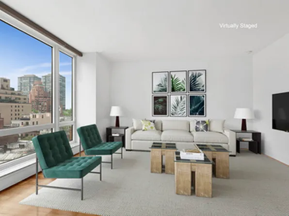 250 East 53rd Street image 1 of 5