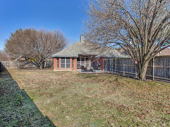 2nd image of 4209 Primrose Dr