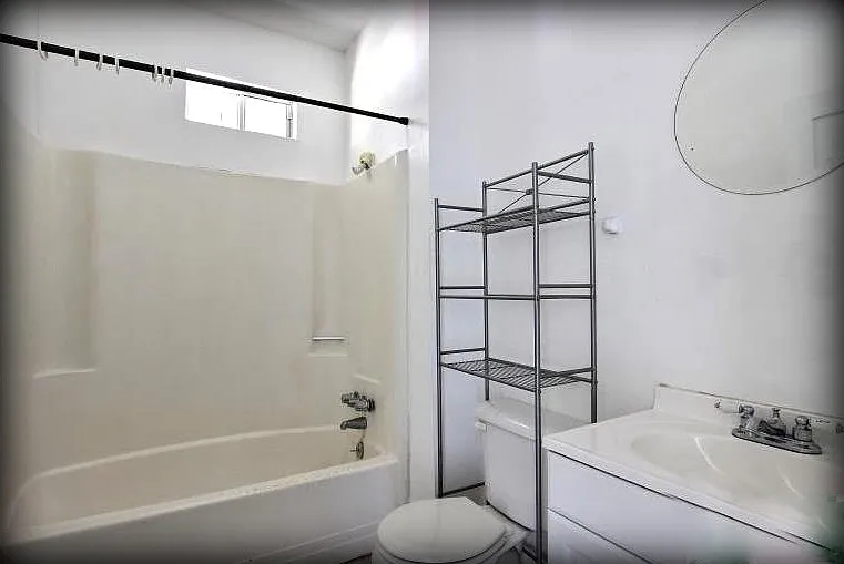 1215 Habersham St — Photo 10