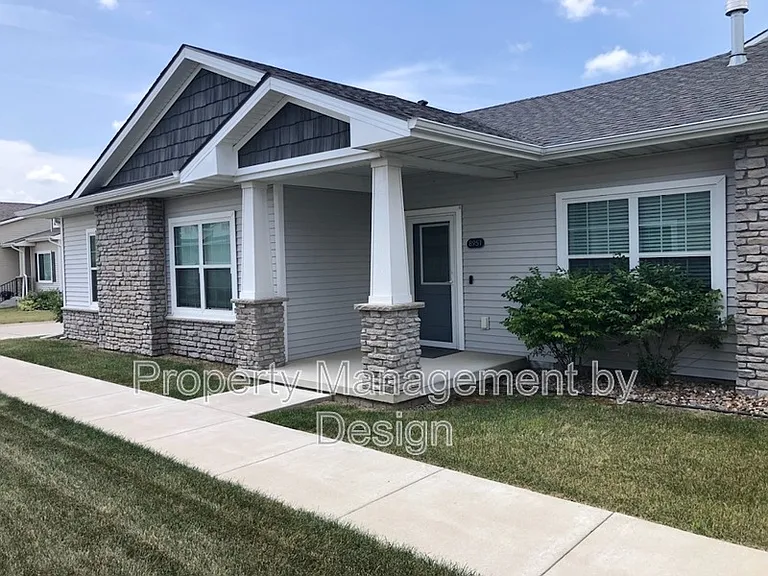 8951 Calpurnia Dr — Photo 1