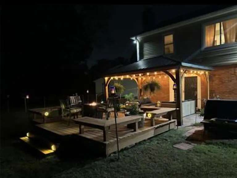 301 Red Roan Pl — Photo 17