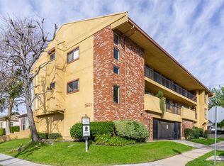 1501 W Victory Blvd #F, Burbank, CA 91506