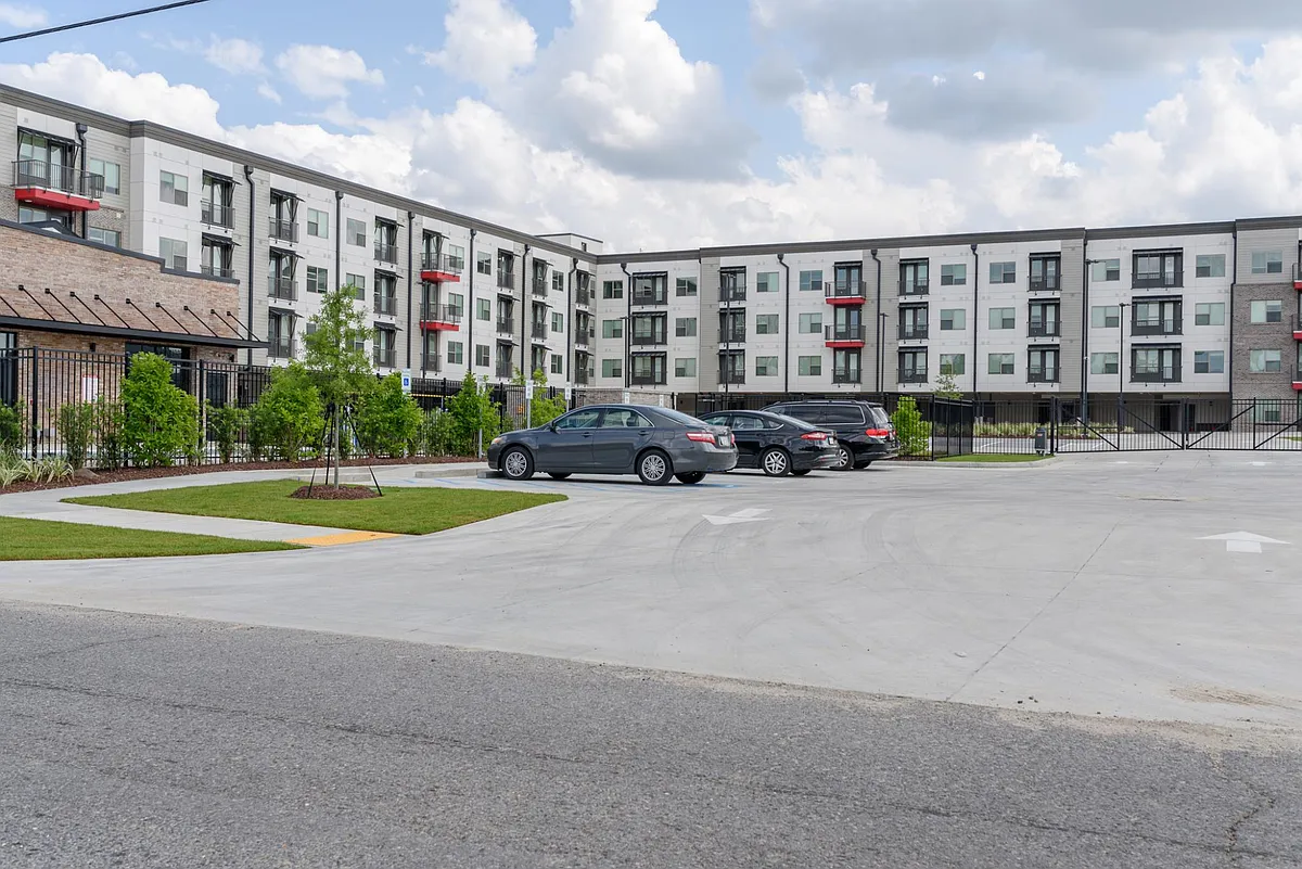 Building Photo - Motor City Apartments