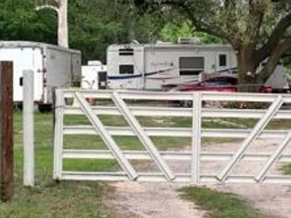 12306 Gary Ct, Cypress, TX 77429