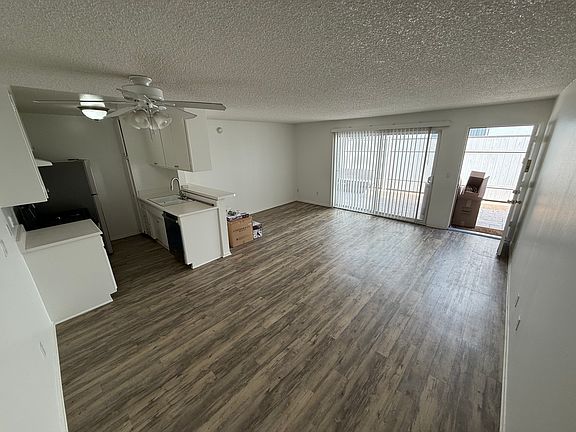 5th image of 1218 McClellan Dr APT 102