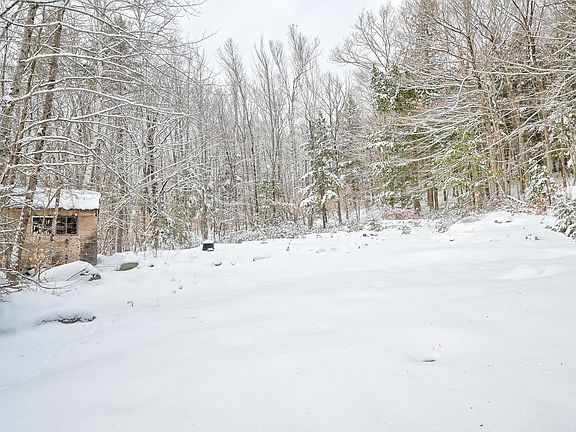 5th image of 915 East Madison Road