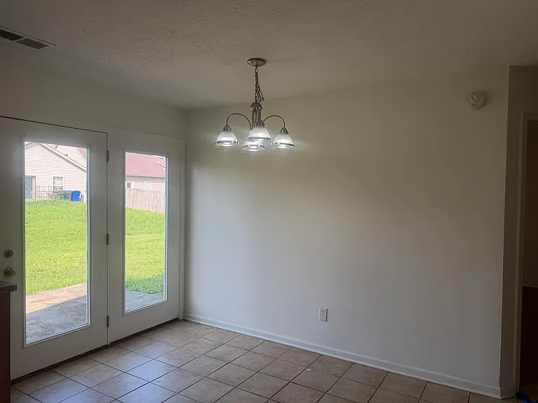 2593 Rockaway Pl — Photo 5