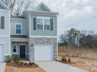 5608 Ringneck Rd, Charlotte, NC 28216