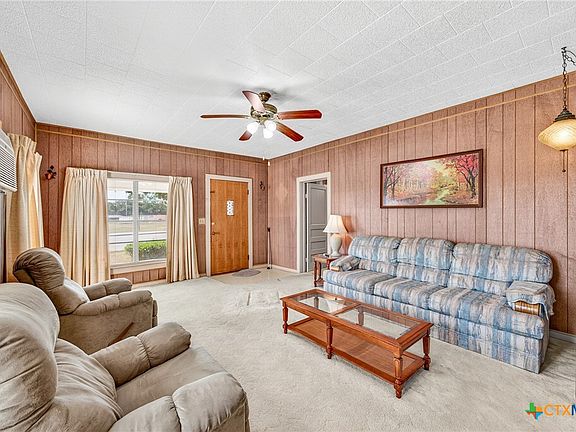4th image of 1506 Saint Paul St