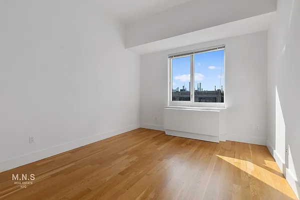 Rented by MNS | media 20