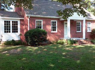 994 Chesapeake Dr, White Stone, VA 22578