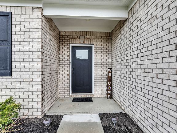 4th image of 1407 Allen Ct