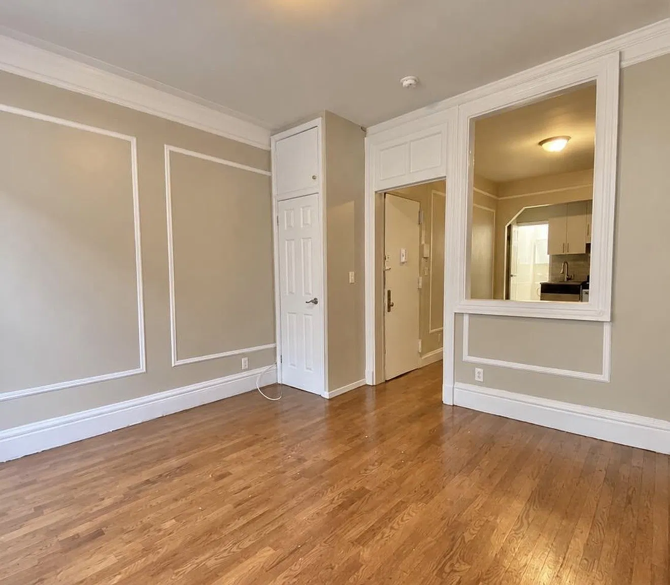 509 East 81st Street — Photo 3