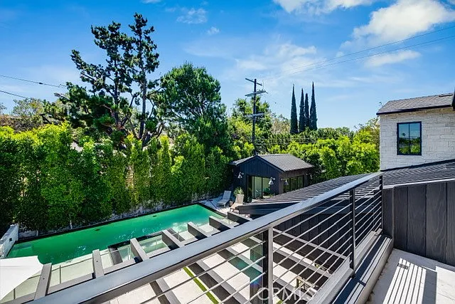 5150 Beeman Ave — Photo 58