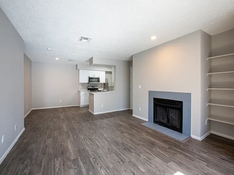 Enclave at Paradise Valley — Photo 9
