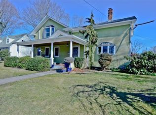 119 Columbia St, South Kingstown, RI 02879
