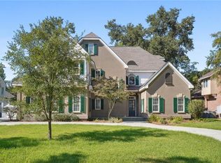 9808 Elm Pl, River Ridge, LA 70123