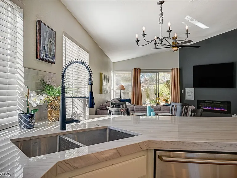 1808 Stablegate Ave — Photo 6