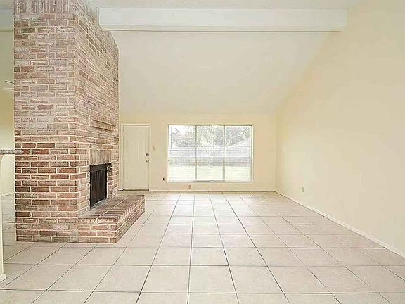 4th image of 10223 Gulfstream Ln