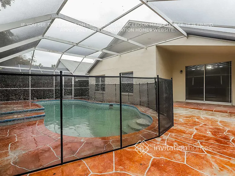 2502 Clareside Dr — Photo 16