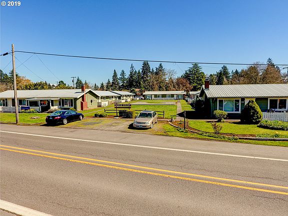 3rd image of 13214 SE River Rd