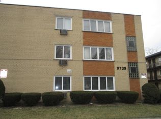 9751 S Charles St APT 3D, Chicago, IL 60643