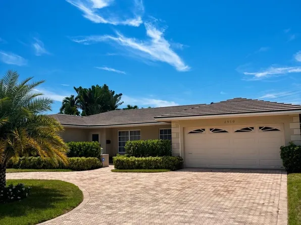 2910 NE 39th Ct, Lighthouse Pt, FL 33064