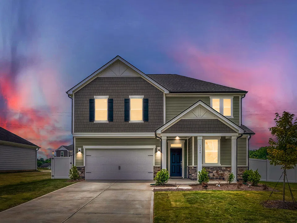 3244 Maya Ln
