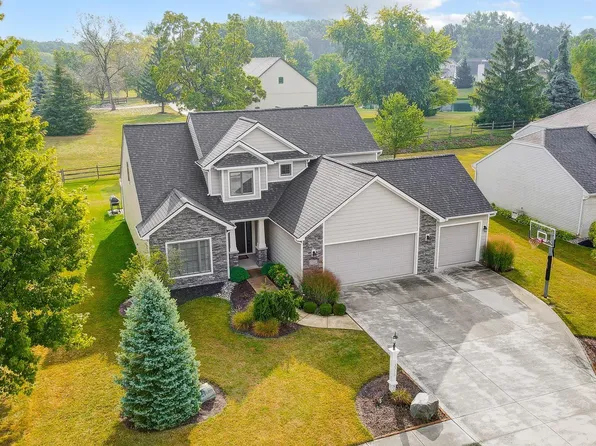 13310 Ravenswood Blvd, Fort Wayne, IN 46845